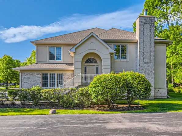 14 Beaconsfield Ct, Lincolnshire, IL 60069