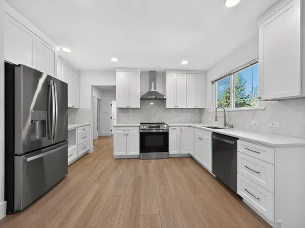 13337 30th Ave NE #A, Seattle, WA 98125