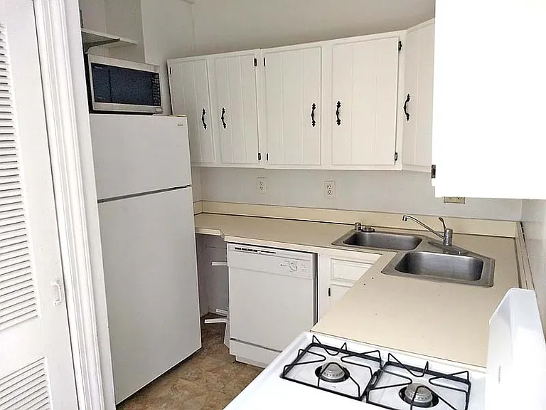 1311 1/2 Constitution Ave NE #1/2 — Photo 19