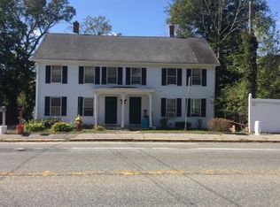 132 Main St #1A, Upton, MA 01568