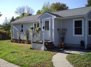 13 Wards Ln #C, Northbridge, MA 01534