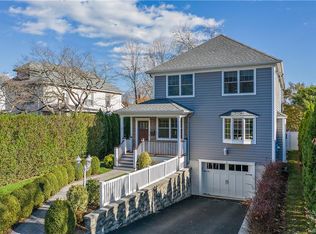 14 Lyons Rd, Scarsdale, NY 10583