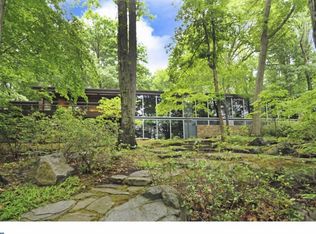 2860 Paper Mill Rd, Huntingdon Valley, PA 19006