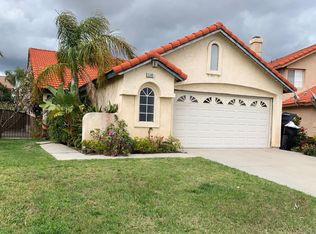 15188 Carnation St, Fontana, CA 92336