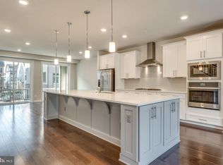 22293 Cornerstone Crossing Ter, Ashburn, VA 20148