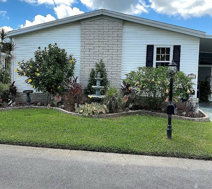 1st image of 777 Royal Forest Dr