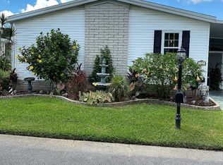 777 Royal Forest Dr, Auburndale, FL 33823