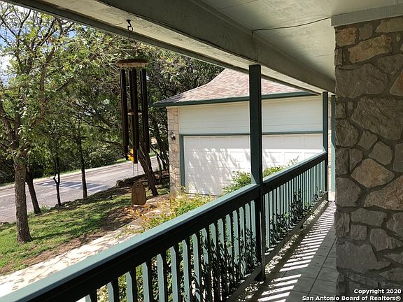 5th image of 7423 Moss Brook Dr