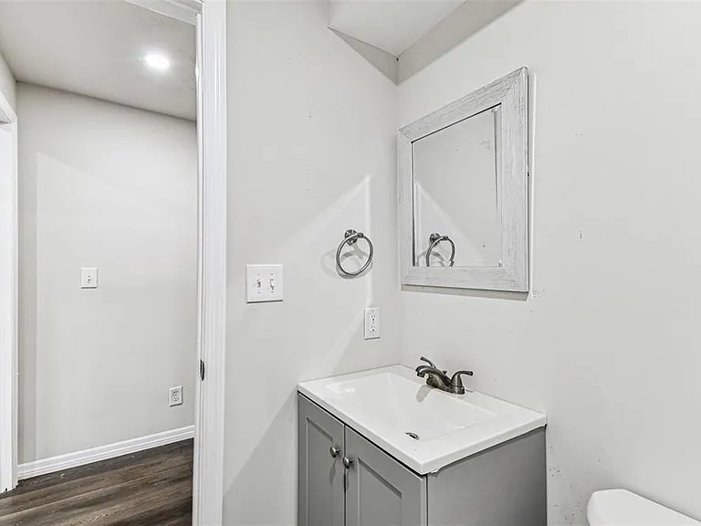 1006 E 26th Ave #1 — Photo 44