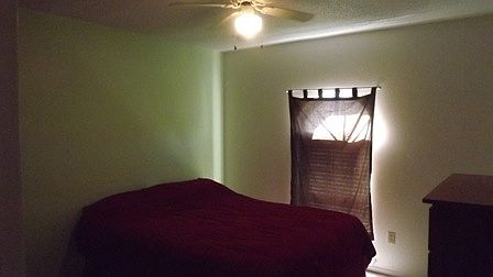 4th image of 917 Laurie Ln