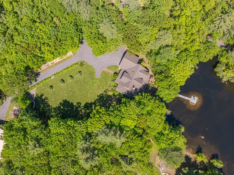 55 Hardy Rd — Photo 46