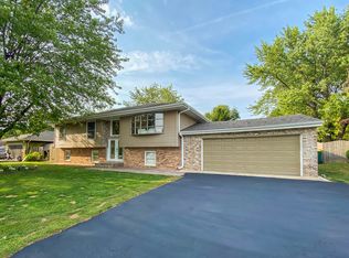 3629 Buck Ave, Joliet, IL 60431