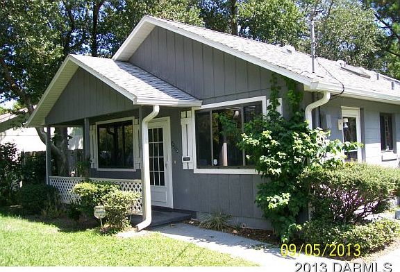 2nd image of 1315 Powers Ave