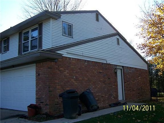 2nd image of 22559 Bell Brook St