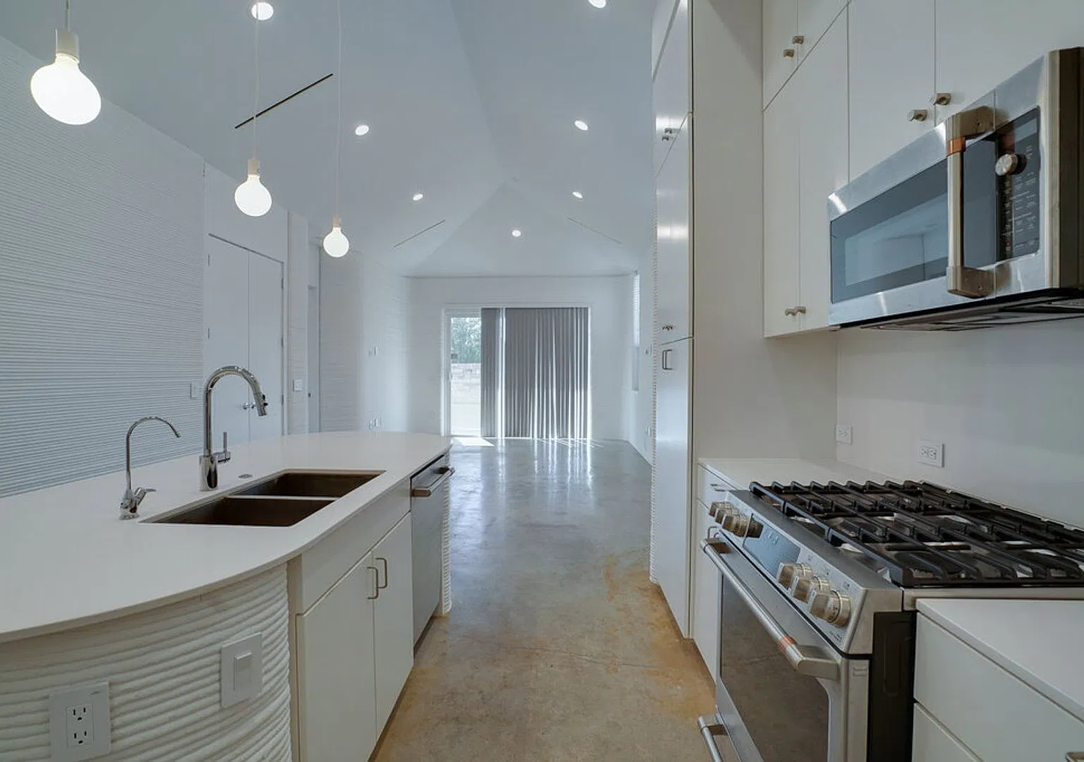 304 Painted Sunset Dr, Georgetown TX 78628 — Photo 3