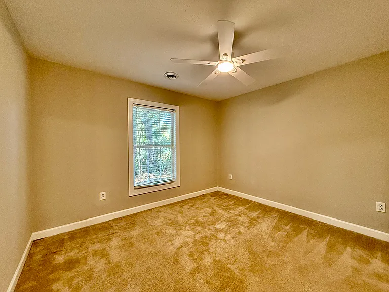 9511 Indigo Club Dr — Photo 18
