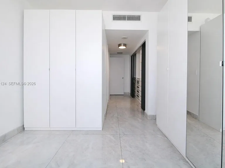 92 SW 3rd St #43 — Photo 9