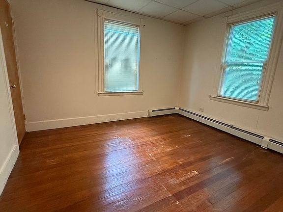 5th image of 291 Pontiac Ave Floor 2