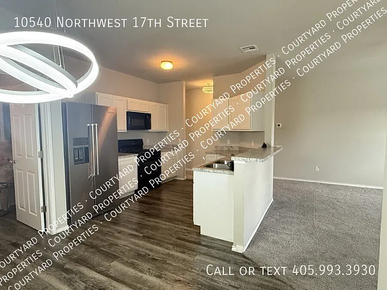 10540 NW 17th St — Photo 5