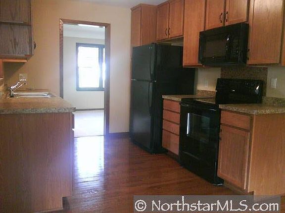 3rd image of 7345 Chicago Avenue