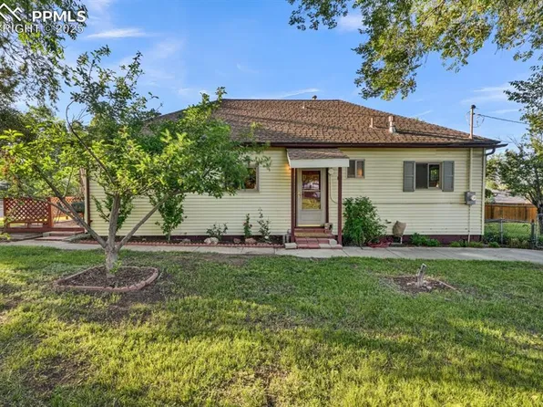 1339 Arch St, Colorado Springs, CO 80904