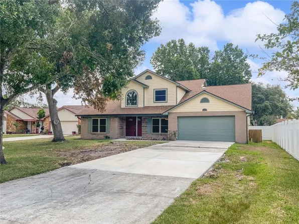 4304 Lukow Pl, Valrico, FL 33596