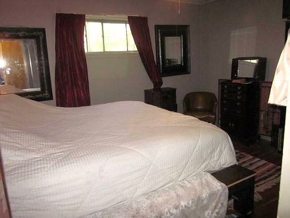 5th image of 808 Vassar Dr