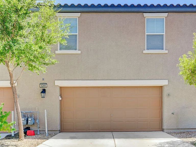 5205 Silica Chalk Ave — Photo 40