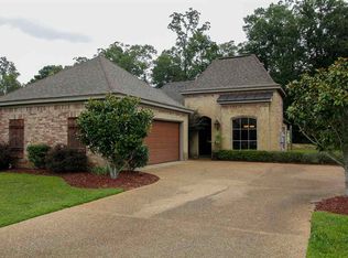 548 Asbury Lane Dr, Pearl, MS 39208