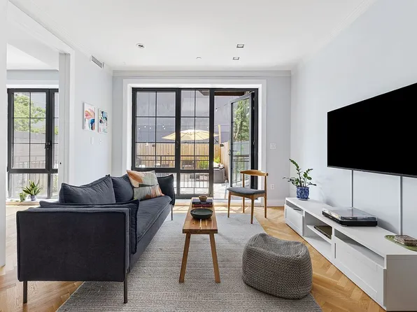 182 Concord St APT 1B, Brooklyn, NY 11201