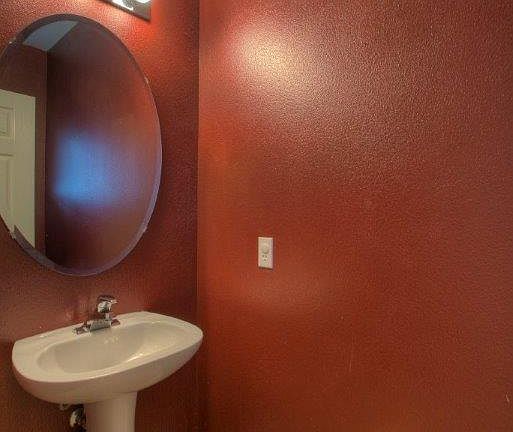 4th image of 1001 Lynnwood Ct SE #1047