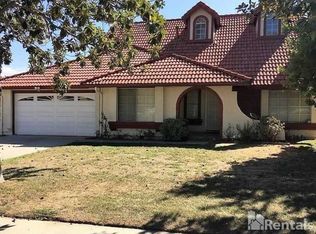 637 W Norwood St, Rialto, CA 92377