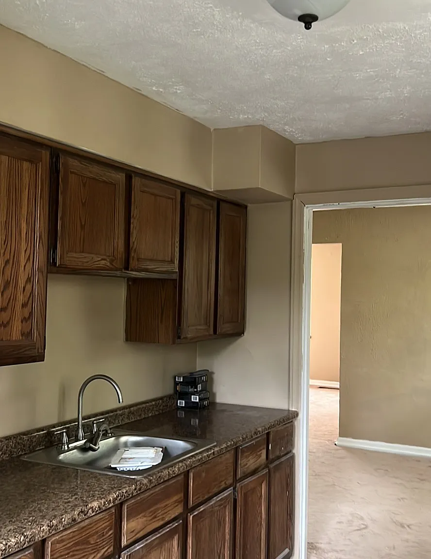 2 bed, 1000 sqft, $850 — Photo 3