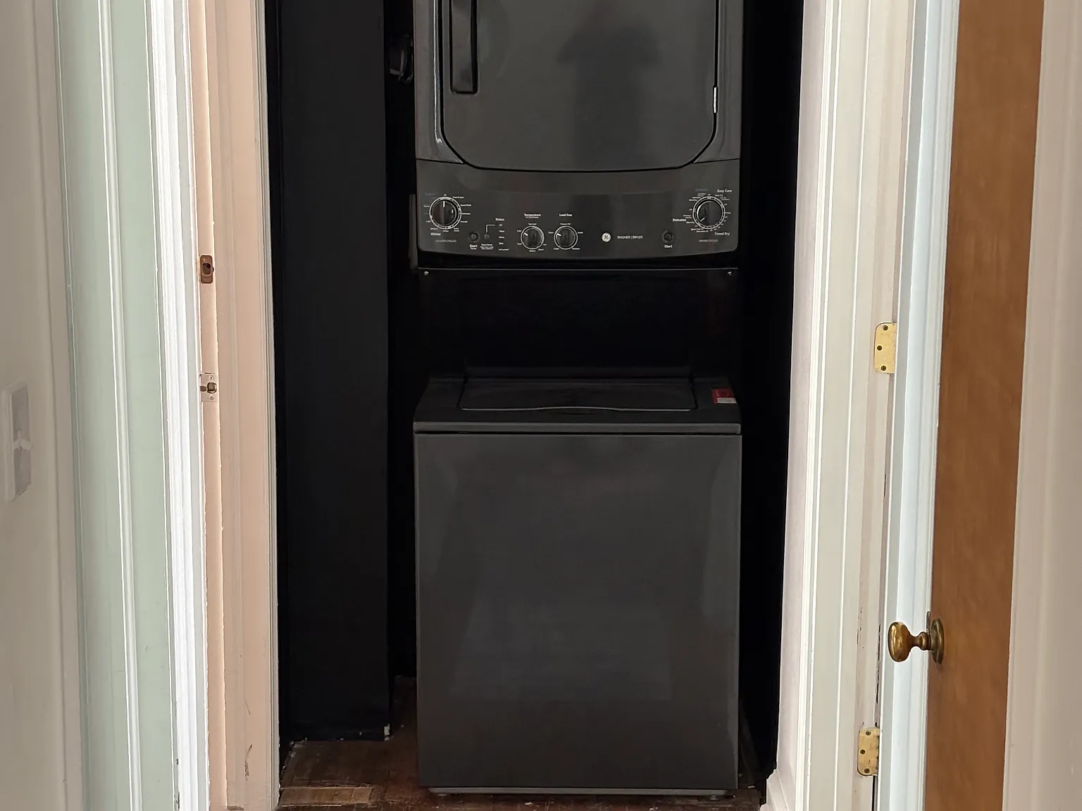 2 bed, 1200 sqft, $875 — Photo 4