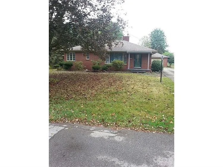 2005 Mary St photo 1