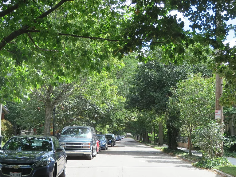 37 Green St #2 — Photo 11