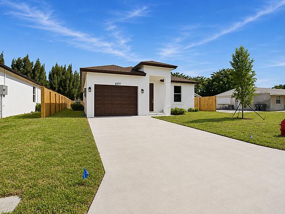 3rd image of 4377 MARILYN Drive
