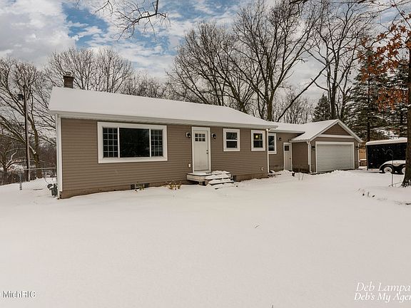 4th image of 8235 Myers Lake Ave NE