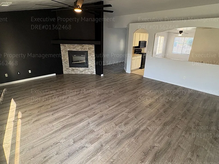 12108 Flat Iron Ct — Photo 23