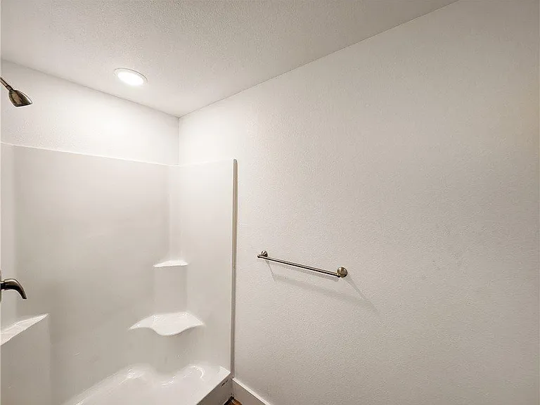 1206 Nedra Dr — Photo 16