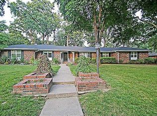 919 S 14th Pl, Rogers, AR 72758