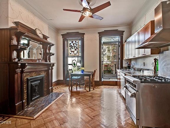 4th image of 503 1st St