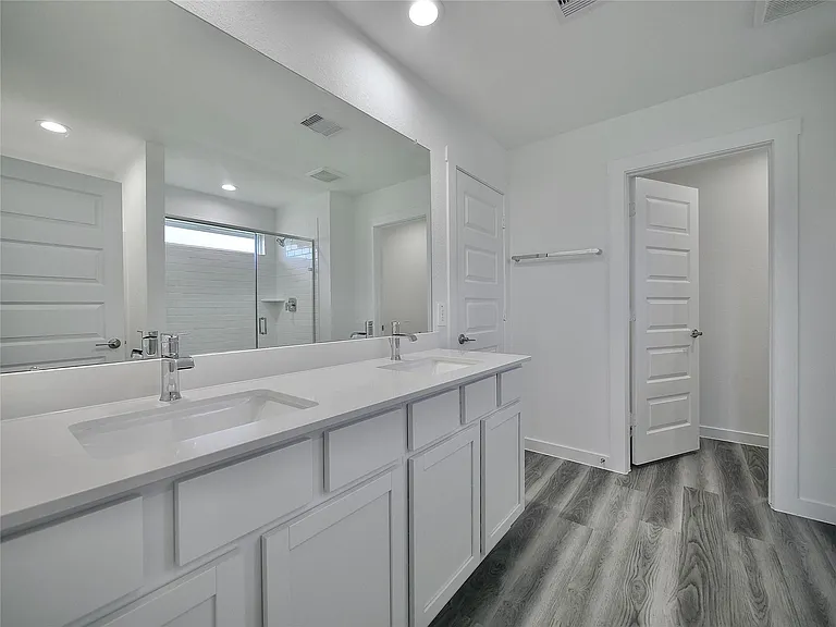 3414 Dursley Landing Ct — Photo 30