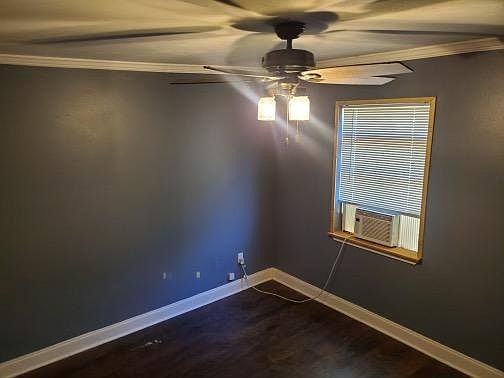 4th image of 922 Avenue K #A