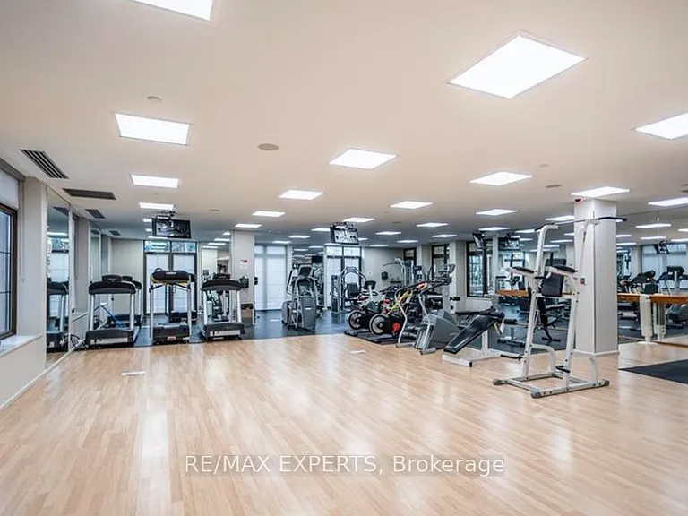 80 Harrison Garden Blvd #215 — Photo 21