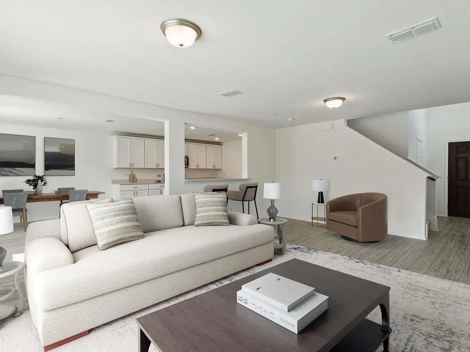 4 bed, 1893 sqft, $2,577 — Photo 4