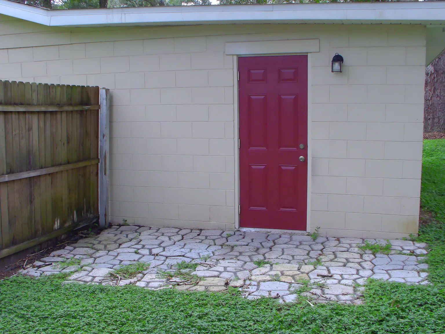 3 bed, 971 sqft, $1,625 — Photo 3