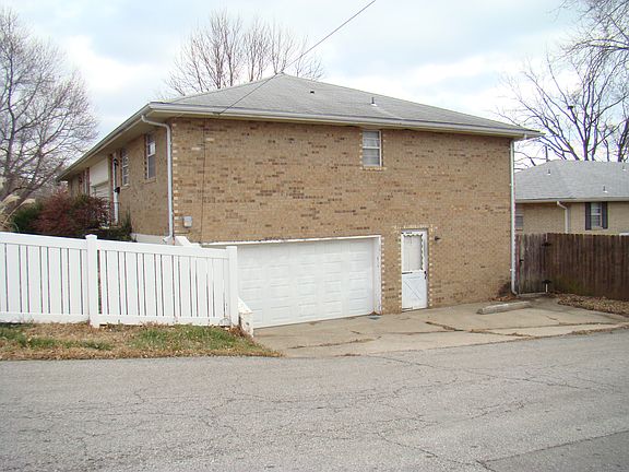 2nd image of 9513 E 18th St S
