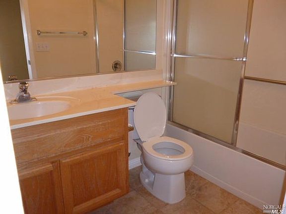 4th image of 254 Bartlett Ln