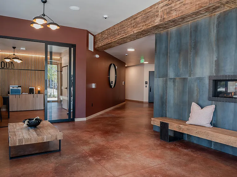 Rivenwood Leasing Office & Lobby